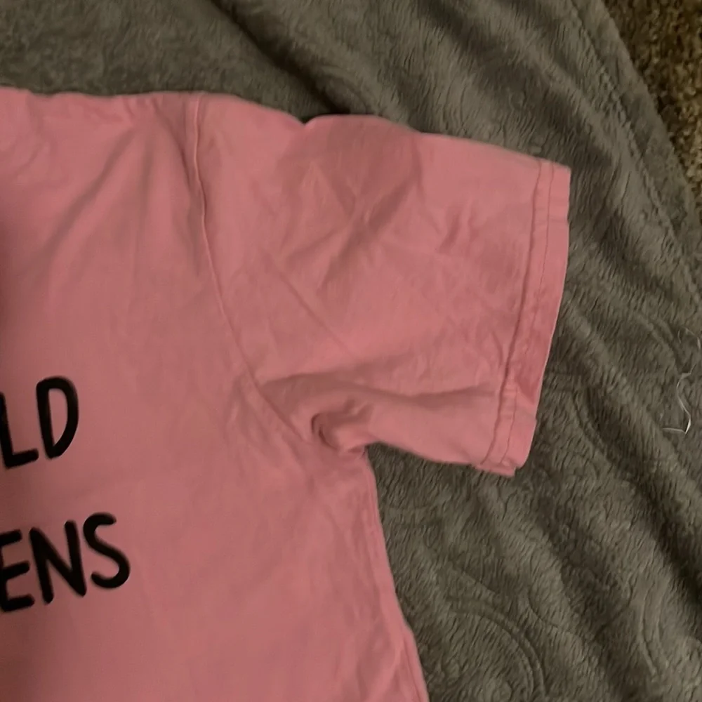 EUC LARGE STRANGER THINGS GRAPHIC TEE LARGE PINK AND BLACK Port & Compan…